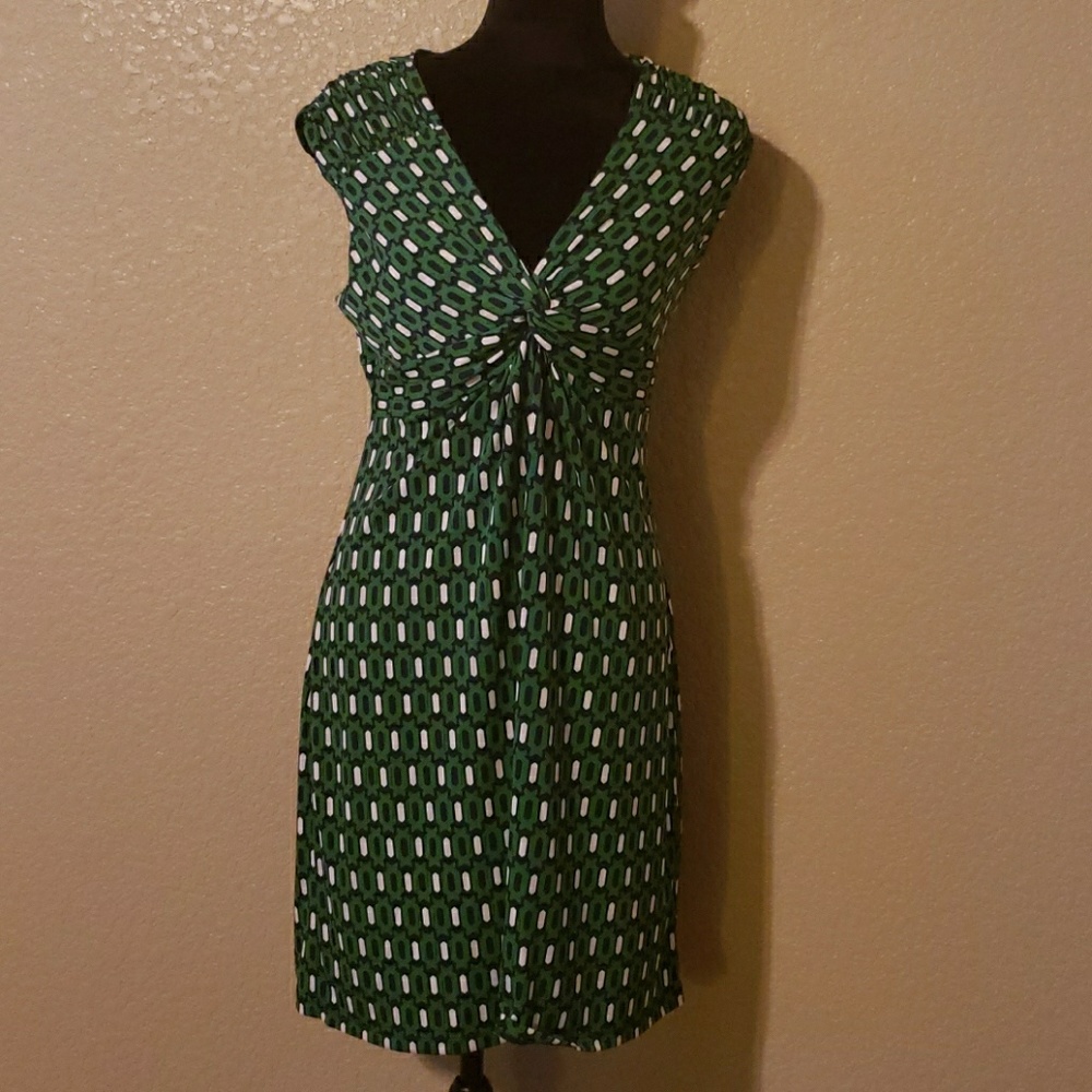 Green multicolored dress